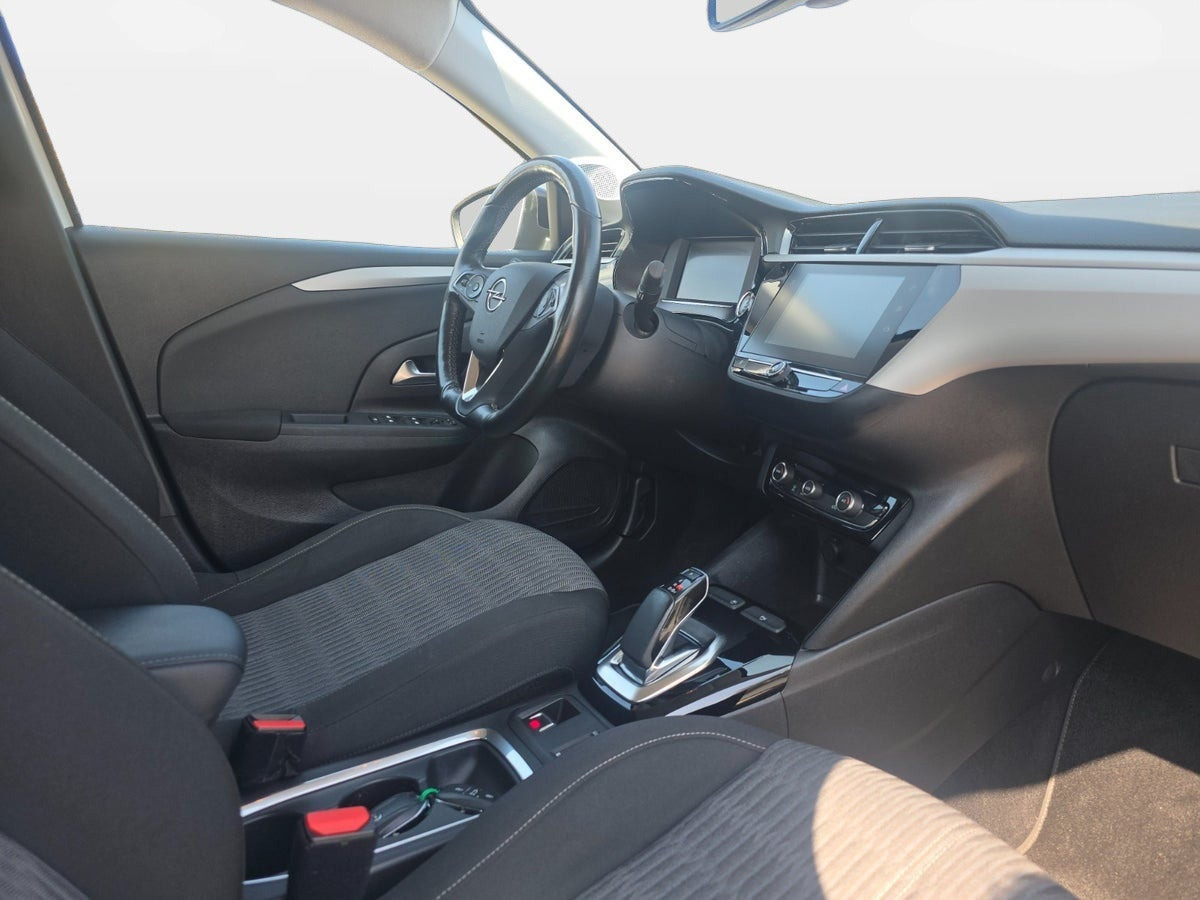 Hvid Opel Corsa-e fra 2021