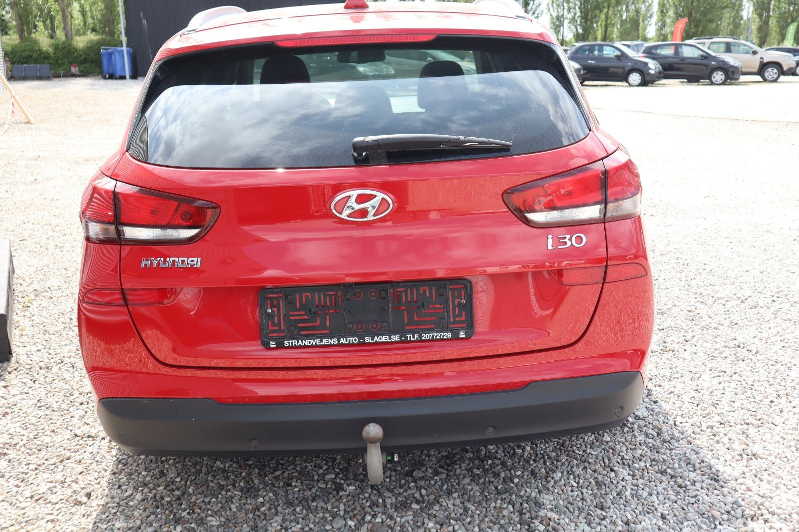 Rød Hyundai i30 fra 2017