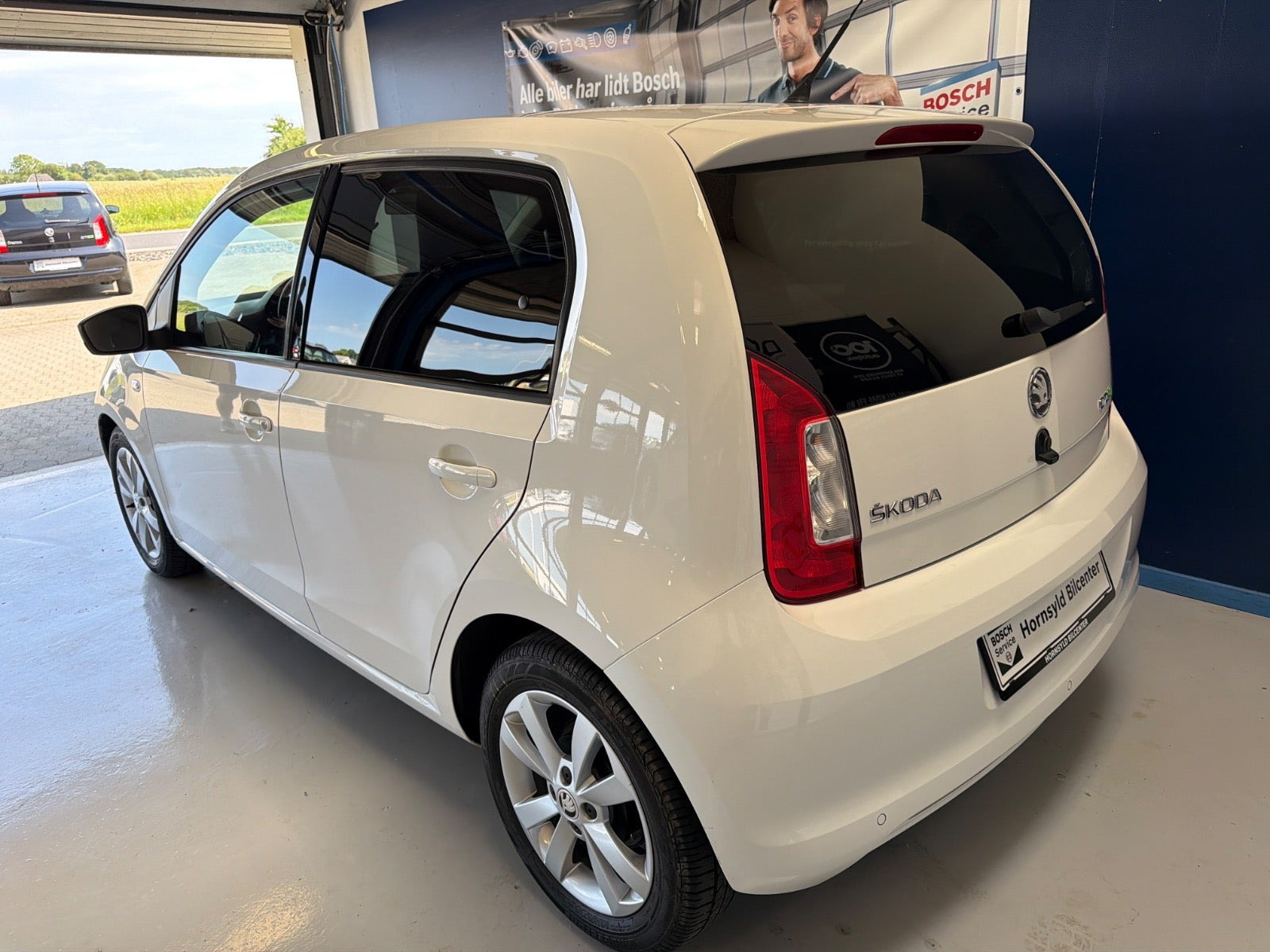 Hvid Skoda Citigo fra 2013
