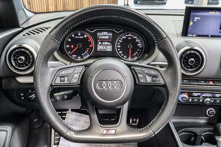 Hvid Audi A3 fra 2019
