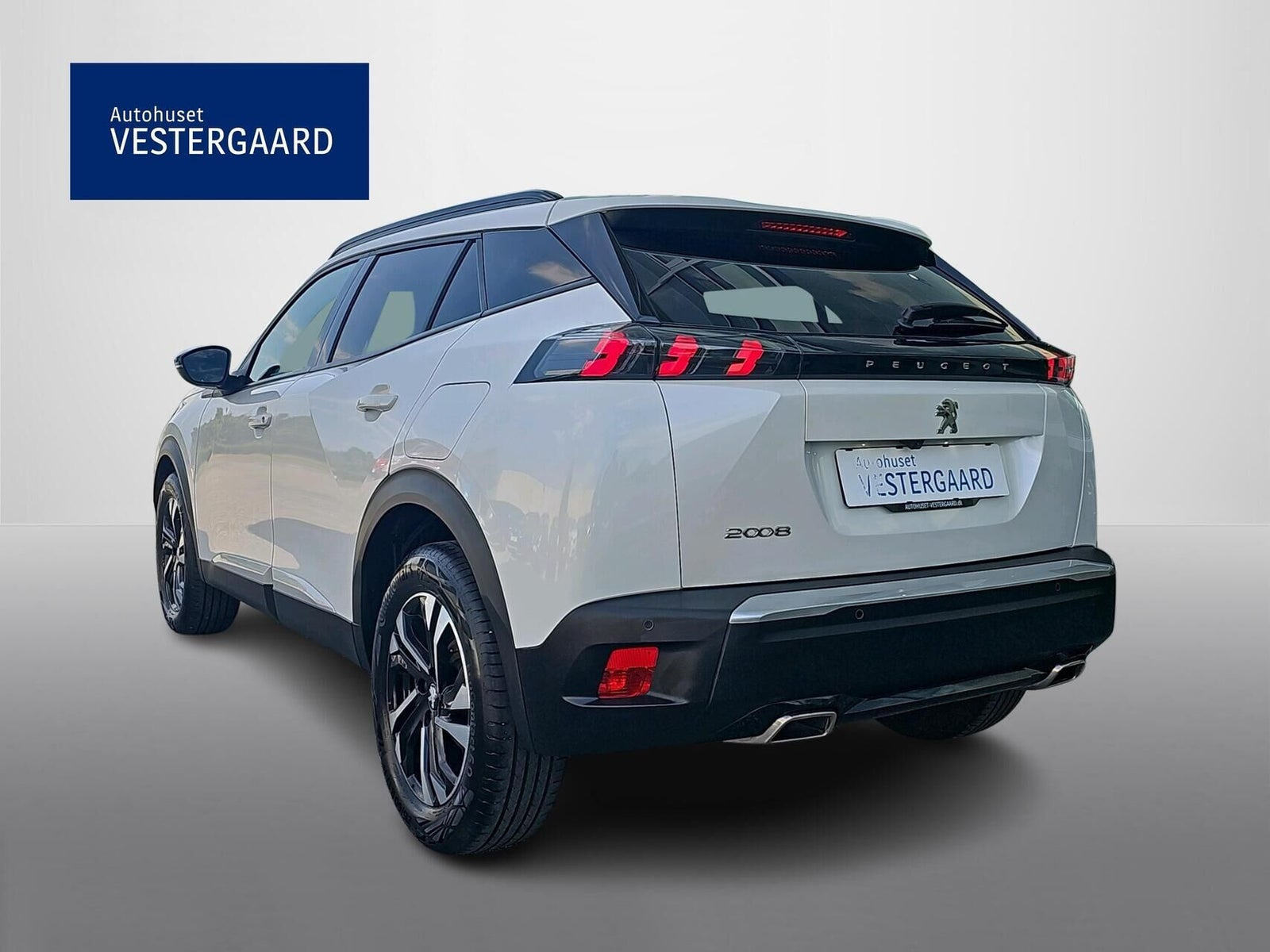 Hvid Peugeot 2008 fra 2023