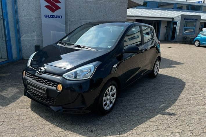 Sort Hyundai i10 fra 2018