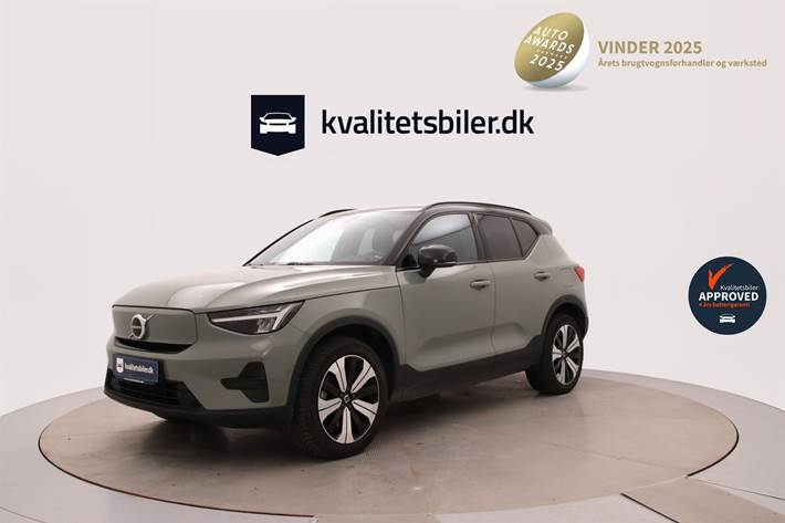 Grøn Volvo XC40 fra 2023