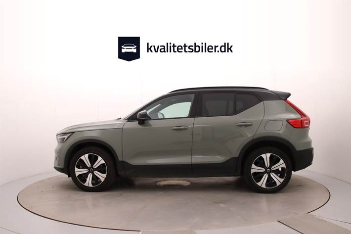 Grøn Volvo XC40 fra 2023