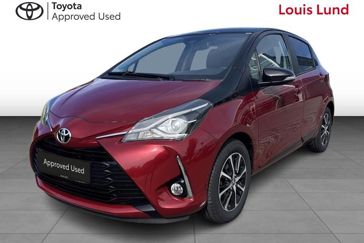 Rød Toyota Yaris fra 2020 set udefra