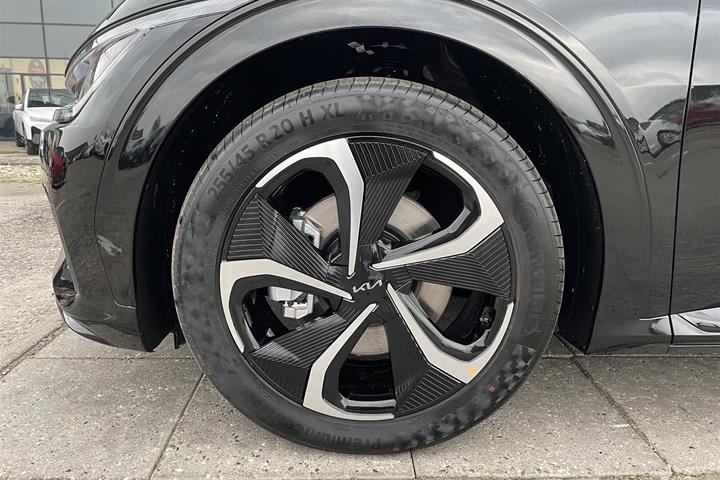 Sort Kia EV6 fra 2022