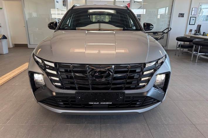 Sølv Hyundai Tucson fra 2021