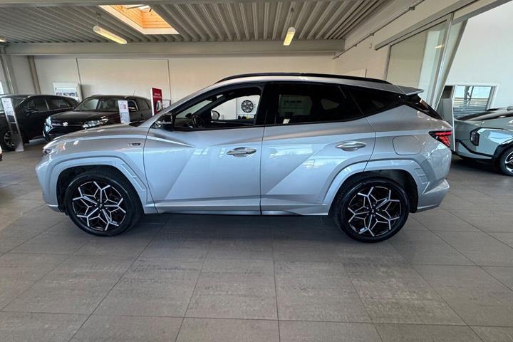Sølv Hyundai Tucson fra 2021