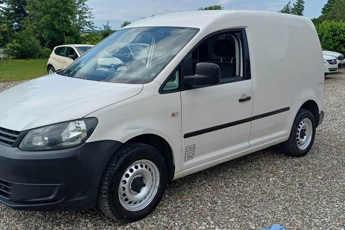 undefined VW Caddy fra 2014 set udefra