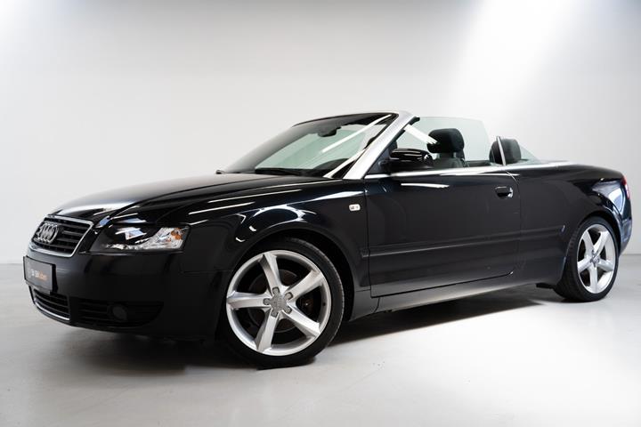 undefined Audi A4 fra 2005 set udefra