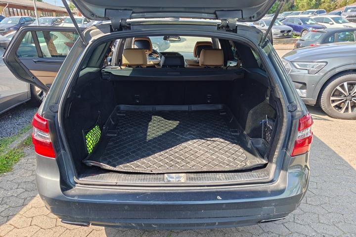 undefined Mercedes E350 fra 2011