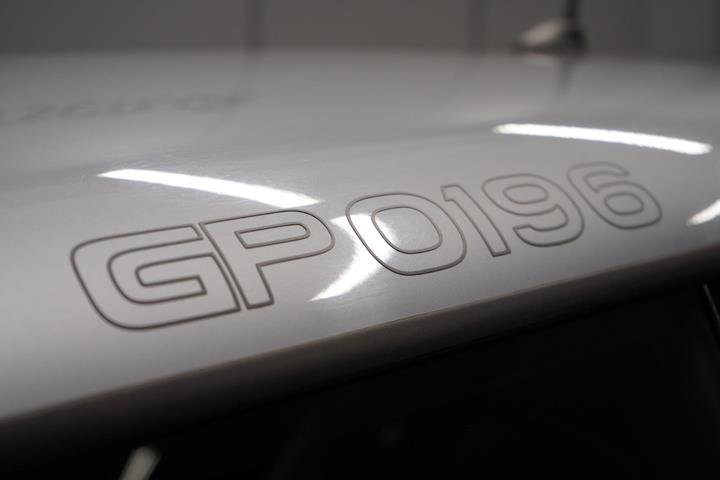 Blå Mini Cooper S fra 2006