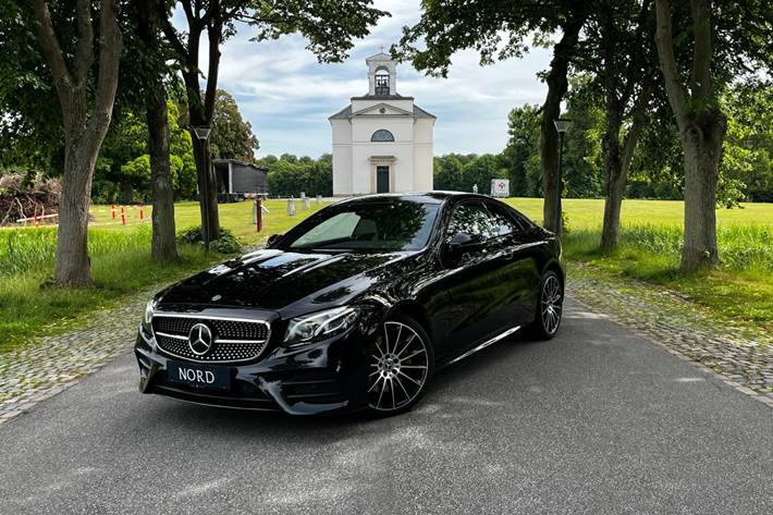 Sort Mercedes E400 fra 2017