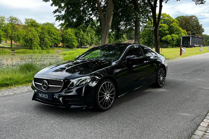 Sort Mercedes E400 fra 2017