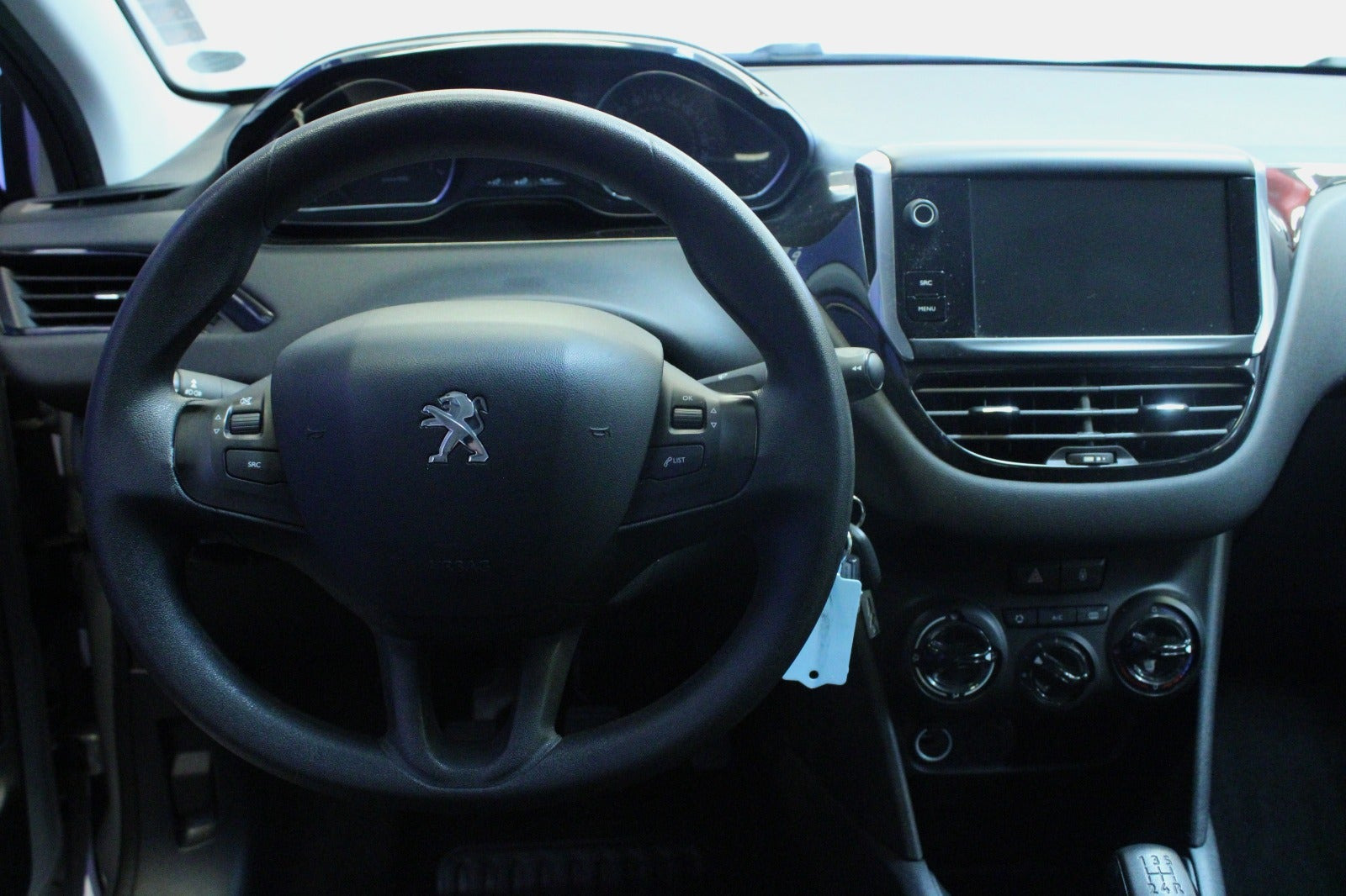 Sølv Peugeot 208 fra 2015