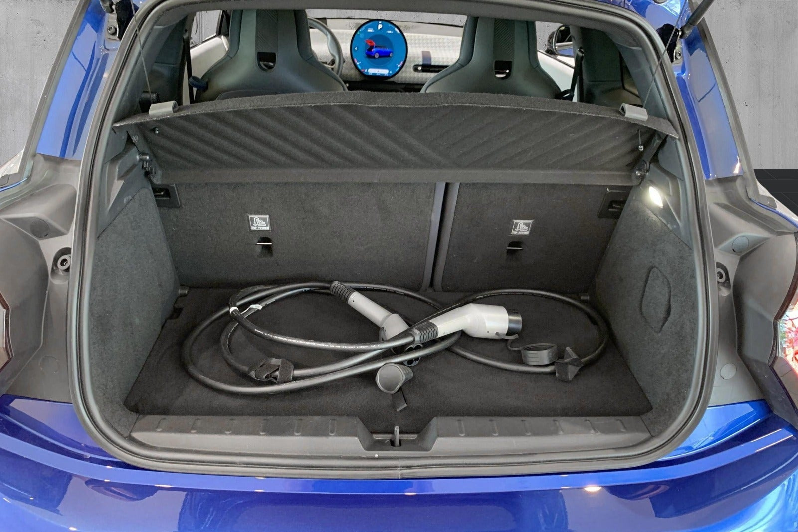 Blå Mini Cooper SE fra 2024