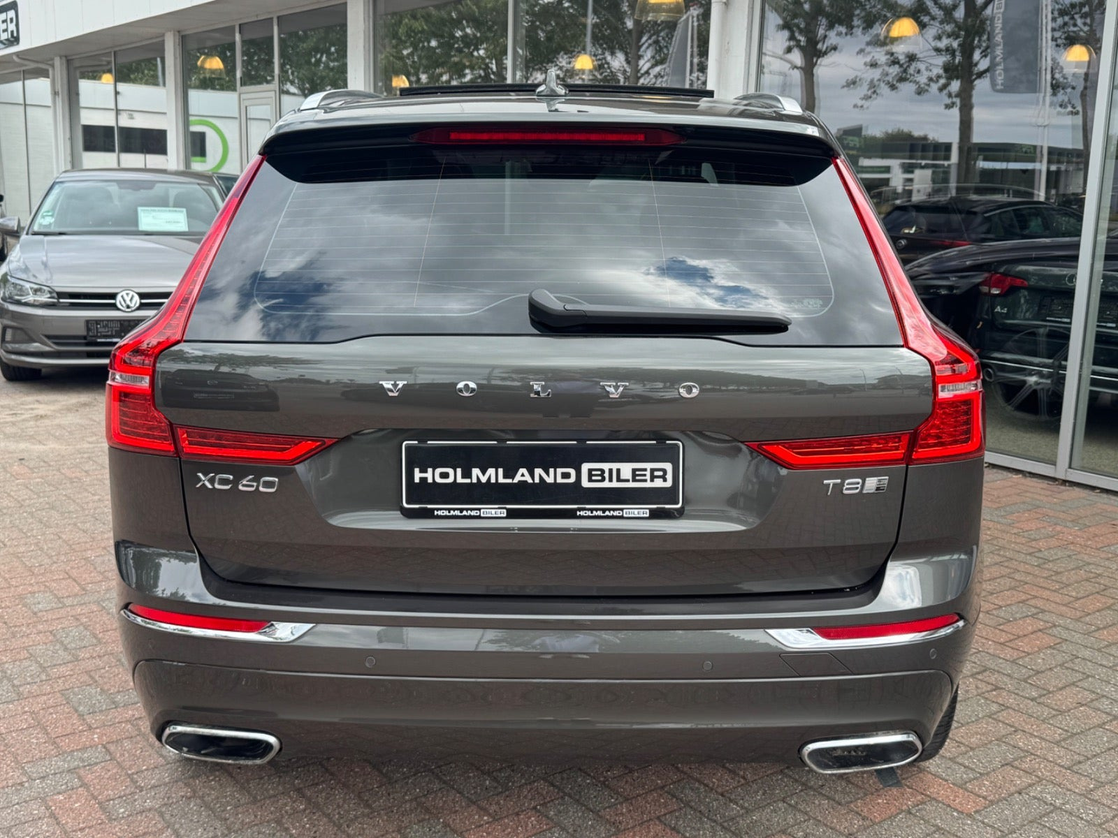 Grå Volvo XC60 fra 2018