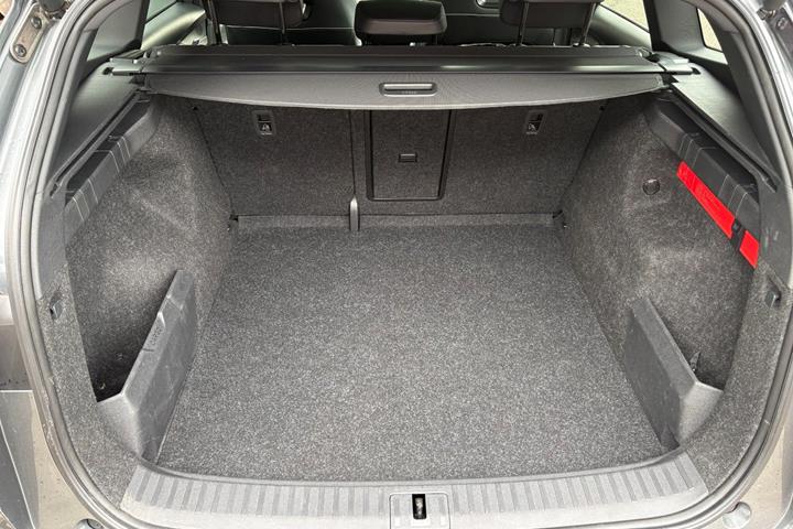 Sort Skoda Enyaq fra 2023