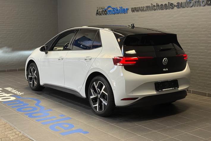 Hvid VW ID.3 fra 2024