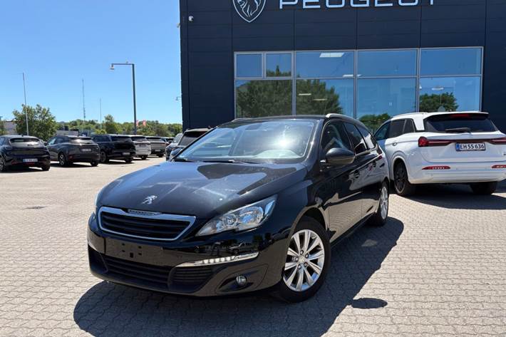 Sort Peugeot 308 fra 2016