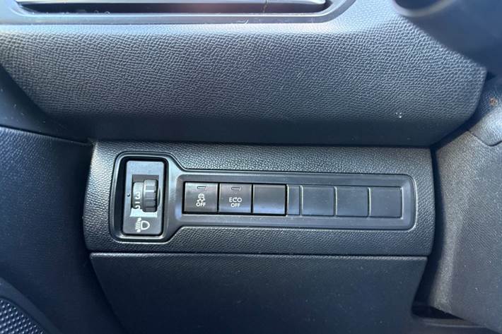 Sort Peugeot 308 fra 2016