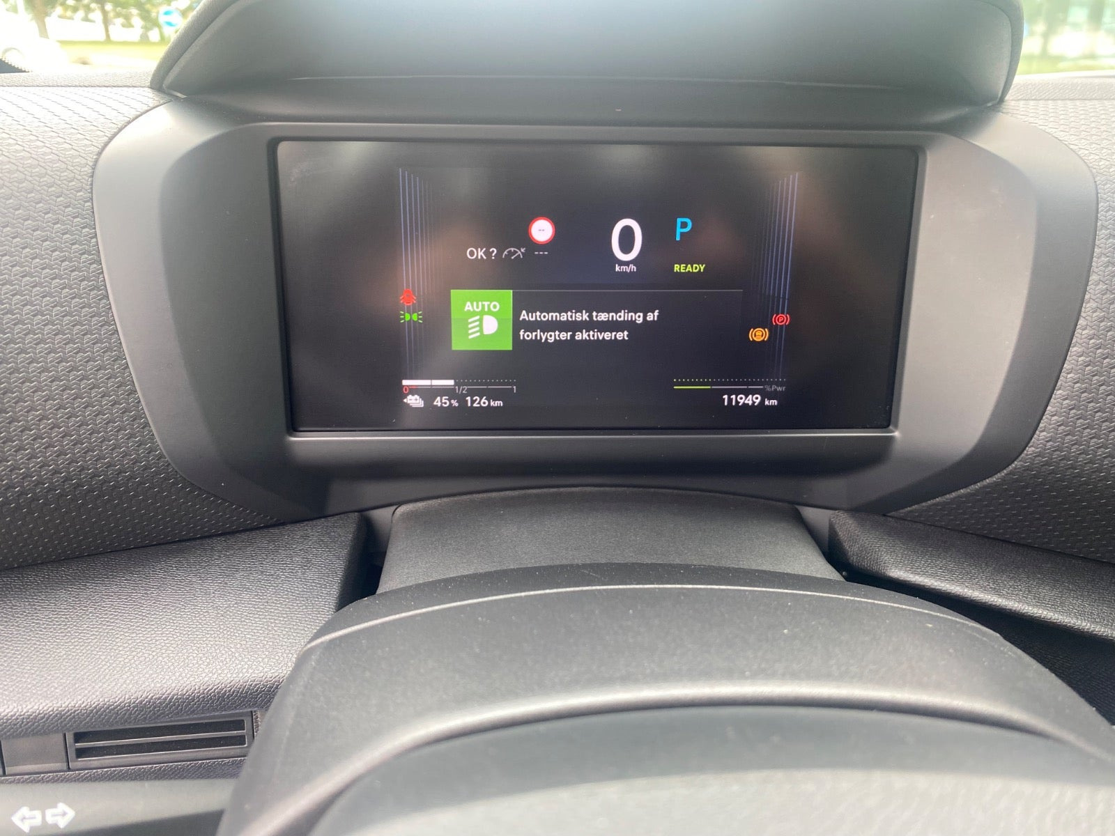 Sort Citroën ë-C4 X fra 2025