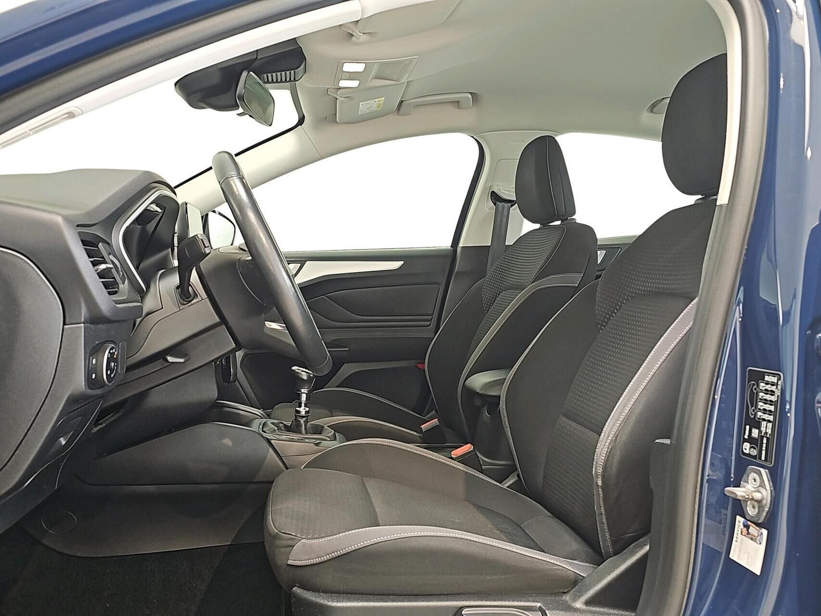 Blå Ford Focus fra 2019