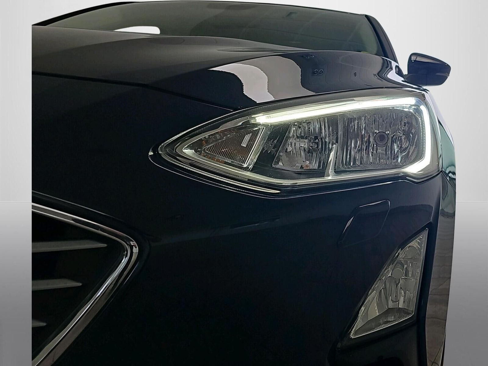 Blå Ford Focus fra 2019