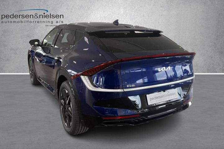 Blå Kia EV6 fra 2023