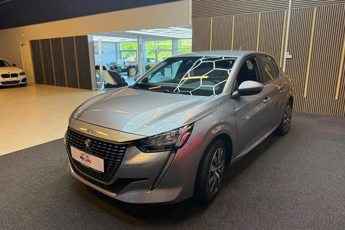 Sølv Peugeot 208 fra 2020