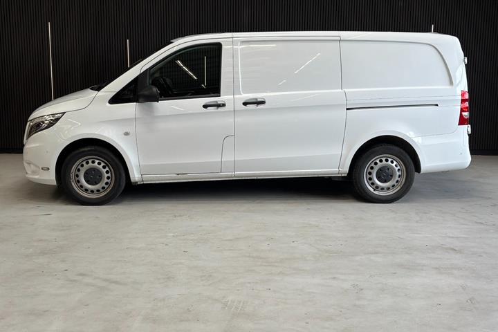 undefined Mercedes Vito 119 fra 2022