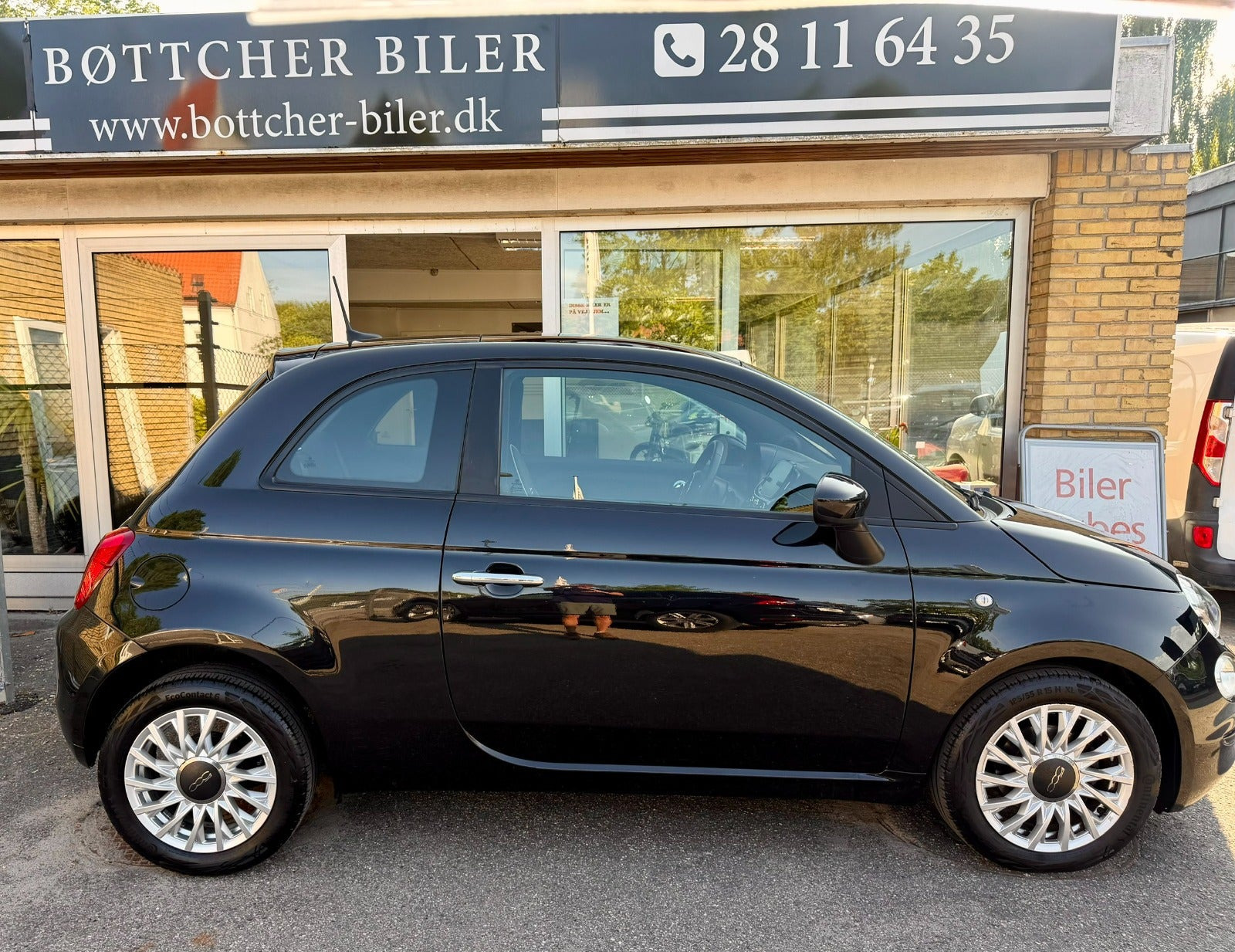 Sort Fiat 500 fra 2020