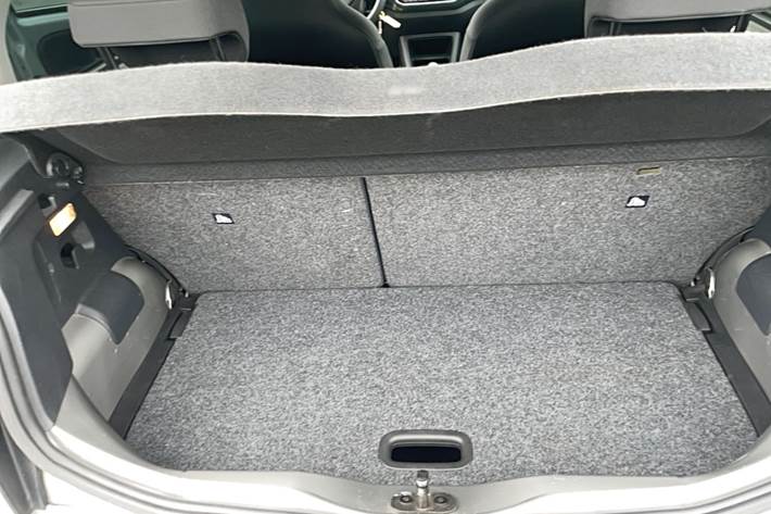 Sølv VW UP! fra 2019