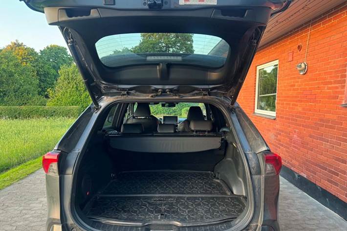 undefined Toyota RAV4 Plug in fra 2020