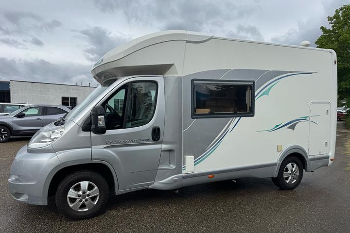 Sølv Fiat Ducato fra 2010