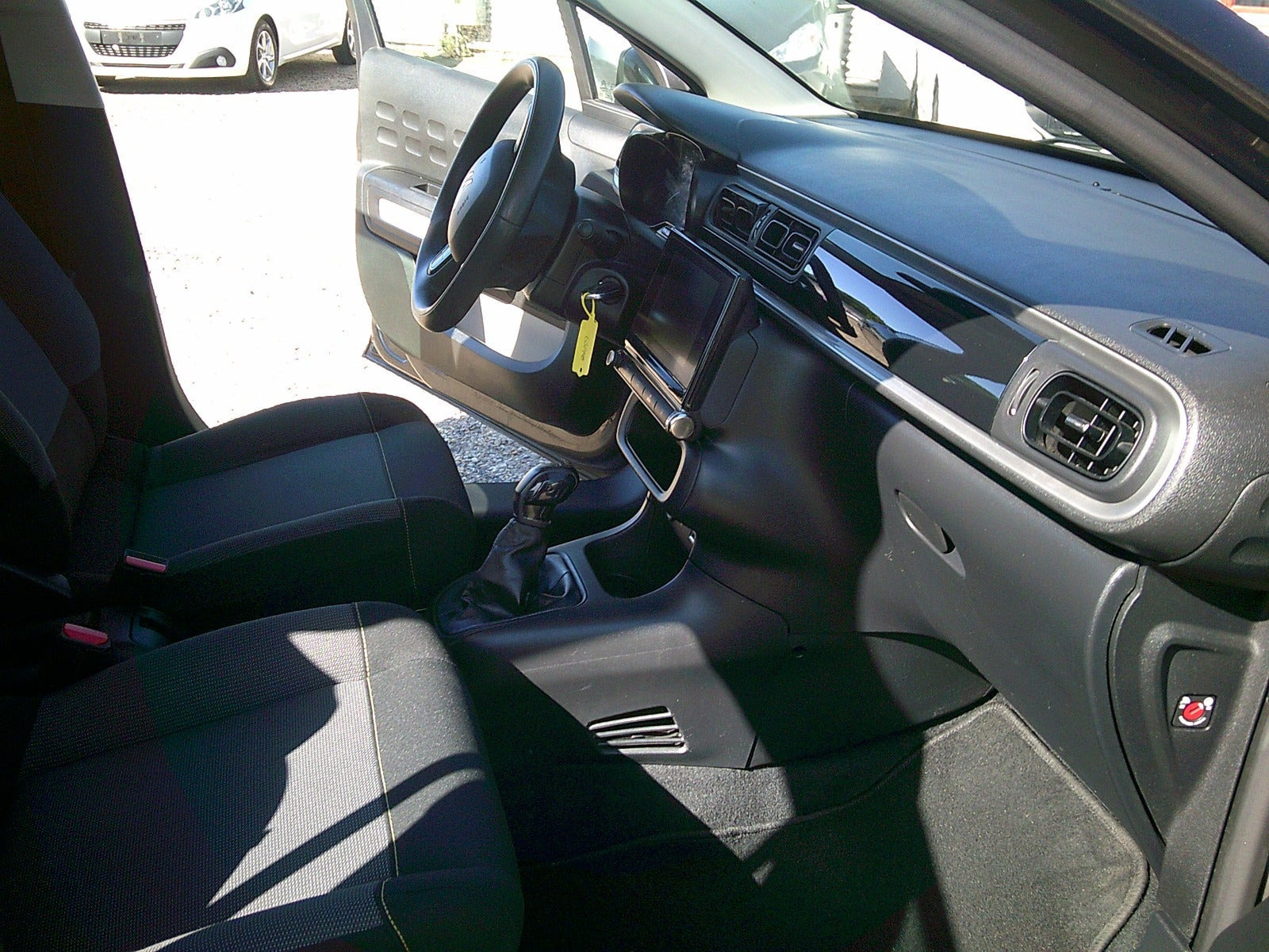 Gul Citroën C3 fra 2018
