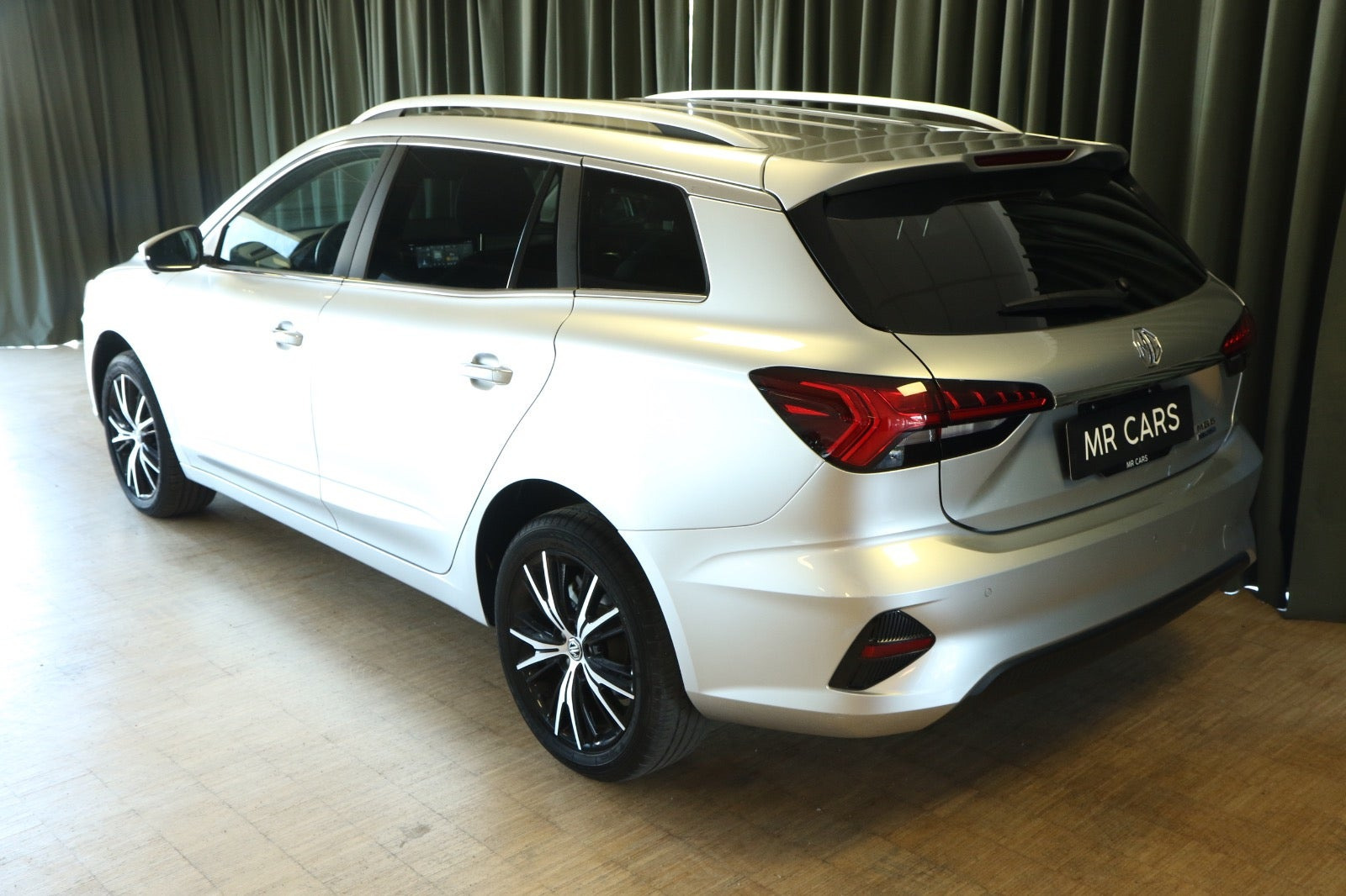 Grøn MG MG5 fra 2023