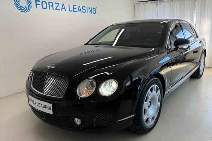 Sort Bentley Continental Flying Spur fra 2009