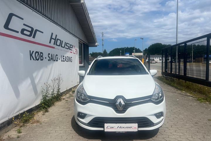 Hvid Renault Clio IV fra 2019