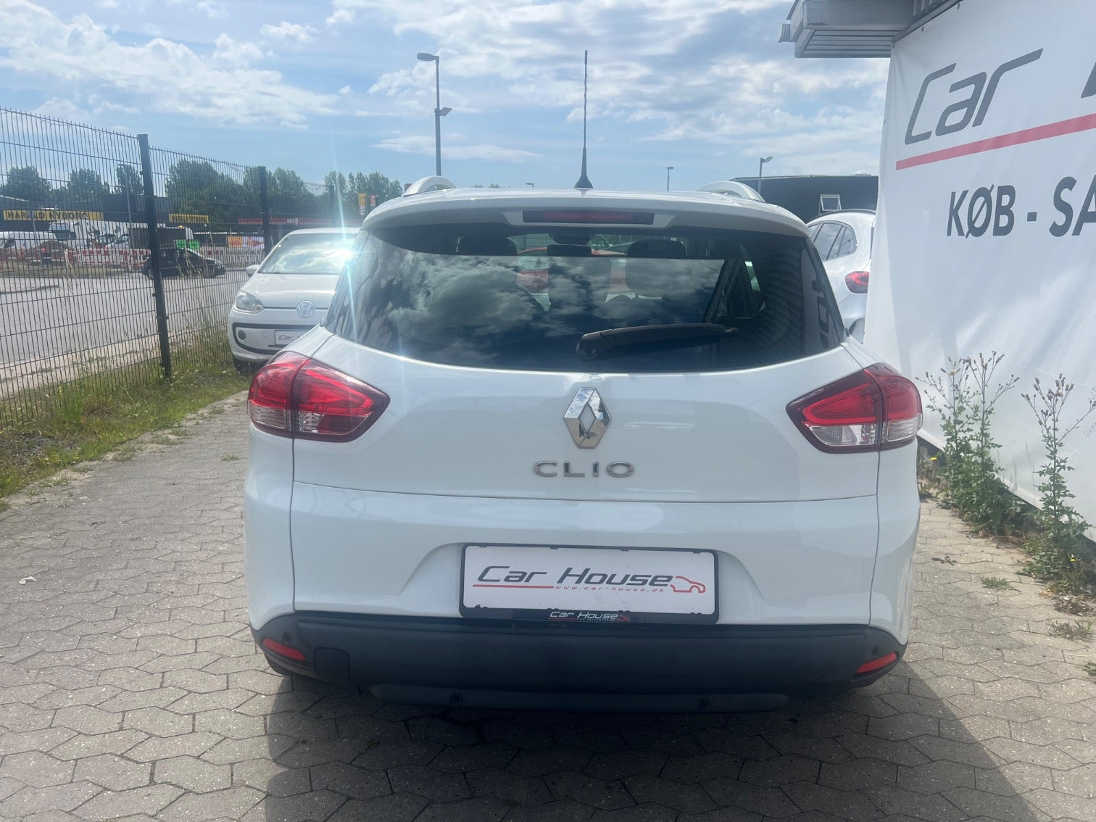 Hvid Renault Clio IV fra 2019