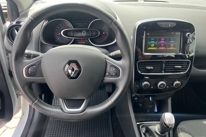 Hvid Renault Clio IV fra 2019