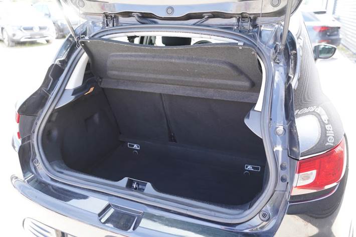 Sort Renault Clio IV fra 2016