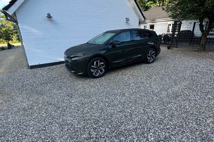 Grøn Skoda Enyaq fra 2026