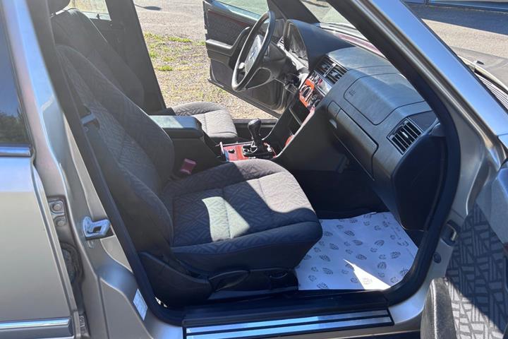undefined Mercedes C180 fra 1995