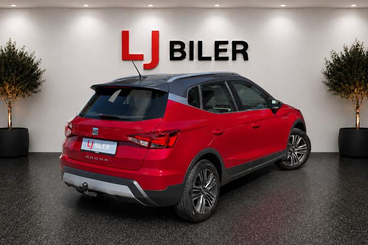 Rød Seat Arona fra 2019