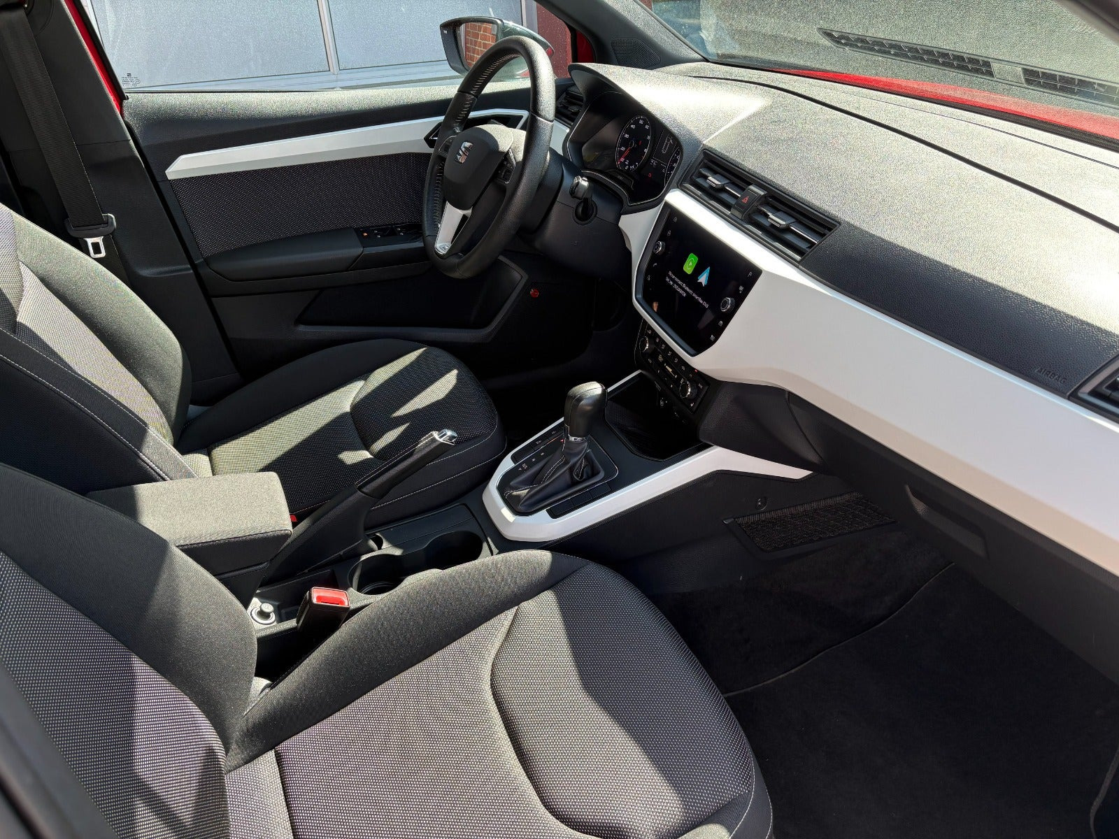 Rød Seat Arona fra 2019