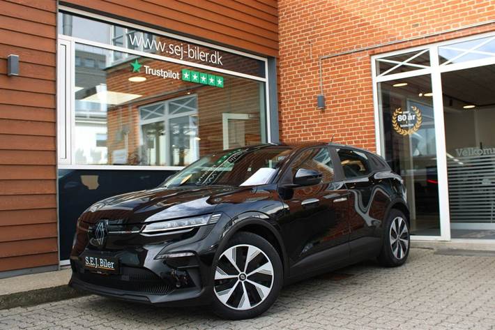 Sort Renault Megane E-Tech fra 2022