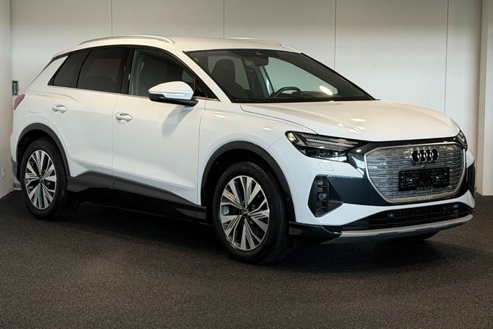 Hvid Audi Q4 e-tron fra 2024