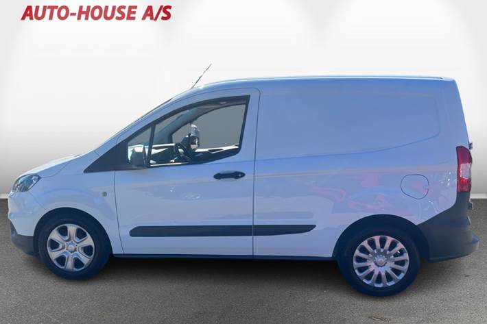 Hvid Ford Transit Courier fra 2021