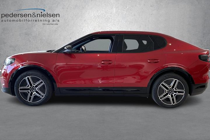 Rød Ford Capri fra 2025